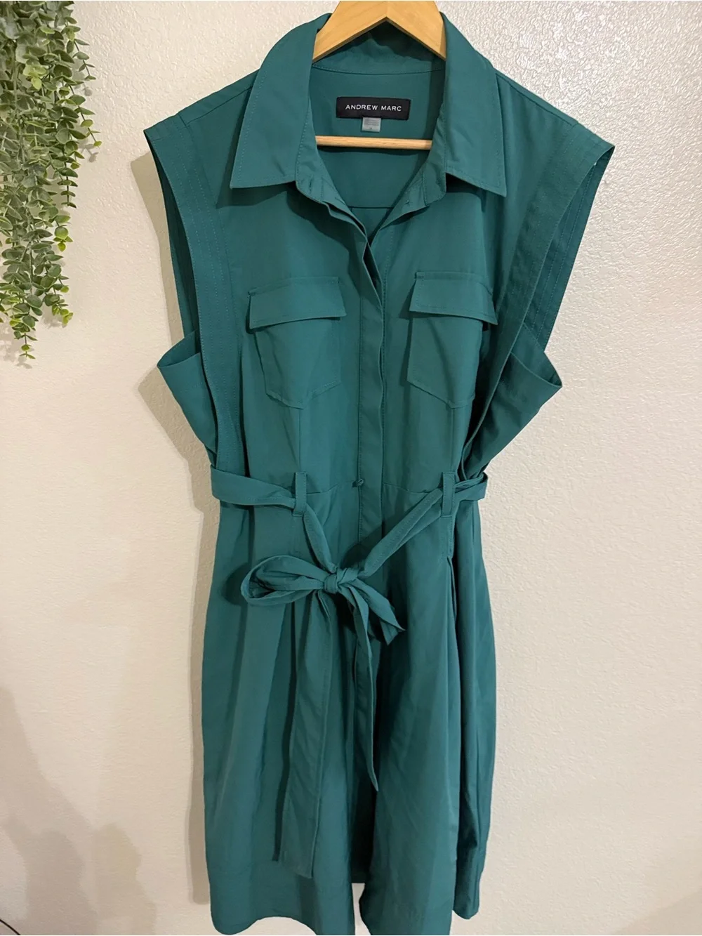 Andrew Marc Women’s Size 14 Green Belted Shirt Dress Sleeveless Stretch Midi Uti